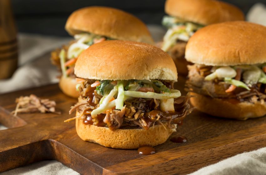 Tangy Pulled Pork Sliders 